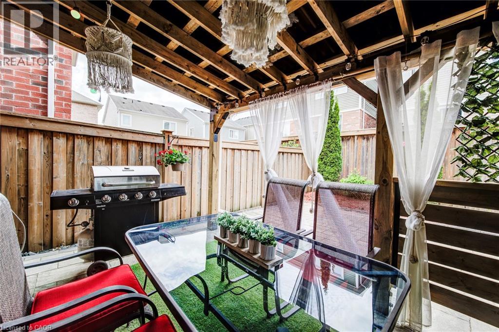 231 Falling Green Crescent, Kitchener, Ontario  N2R 0G1 - Photo 43 - 40838245