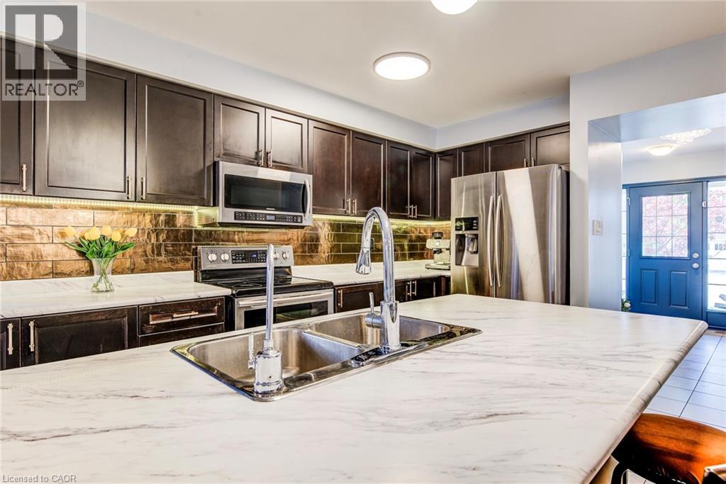 231 Falling Green Crescent, Kitchener, Ontario  N2R 0G1 - Photo 8 - 40838245
