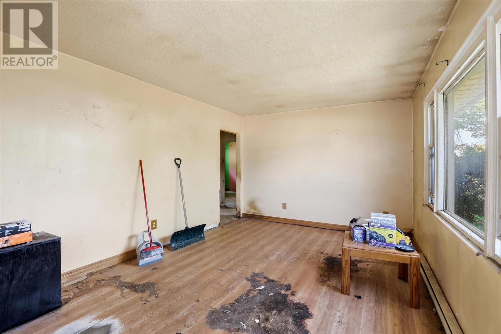 25 Elm Ave, Sault Ste. Marie, Ontario P6C 1Z1 - Photo 4 - SM261387