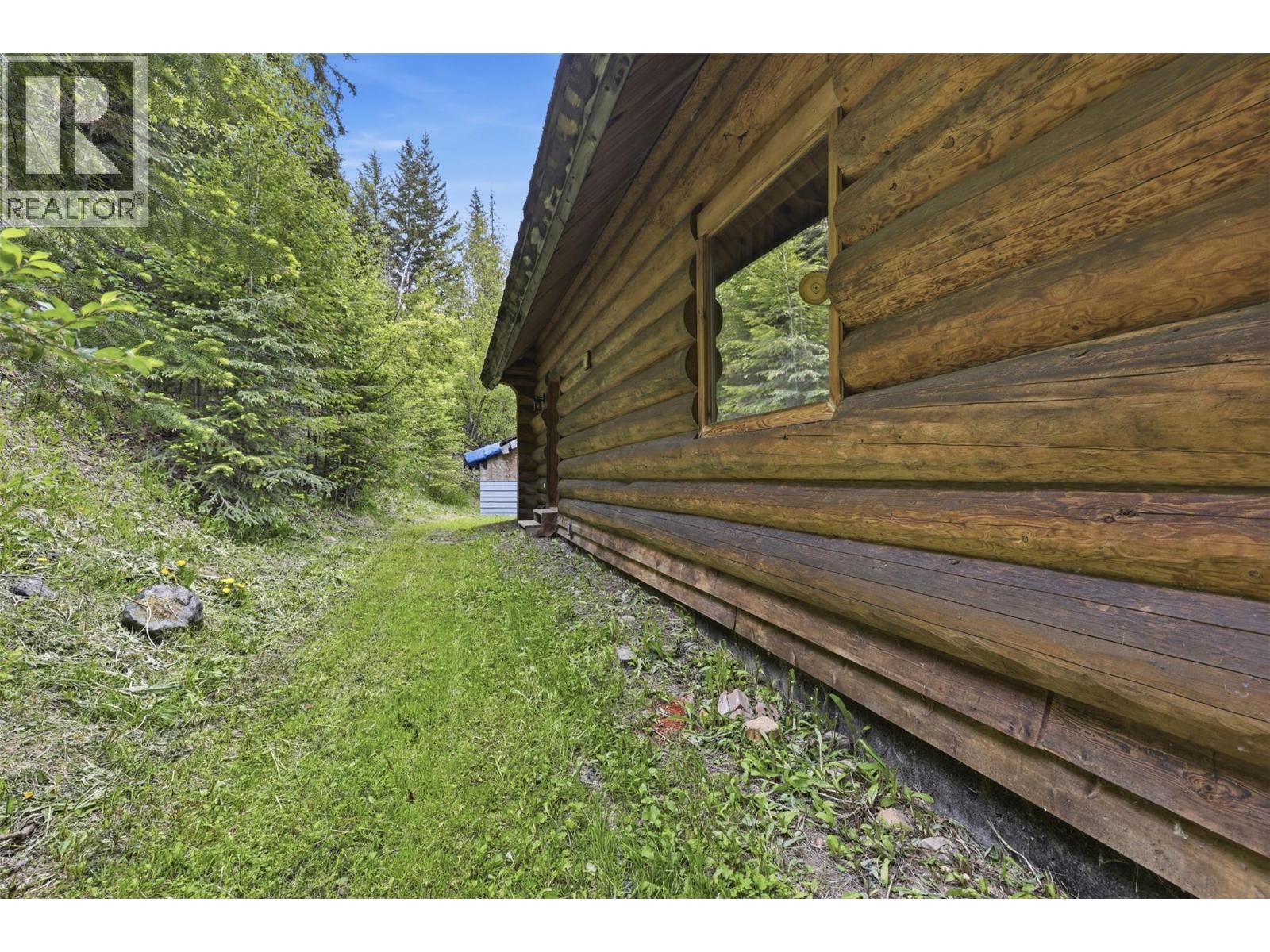 Listing image 24