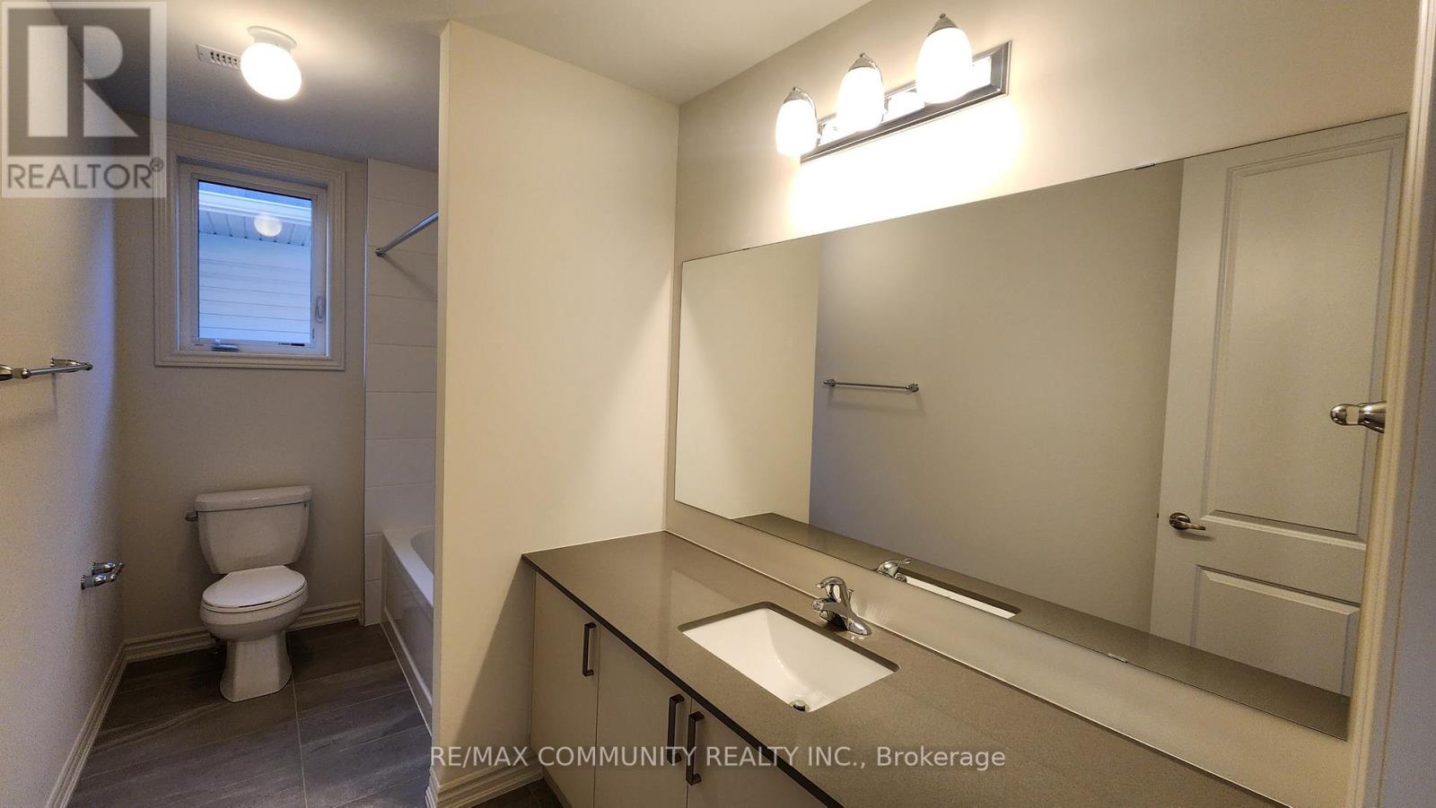 B - 58 Donald Cameron Crescent, Clarington, Ontario  L1E 0M4 - Photo 15 - E13422456