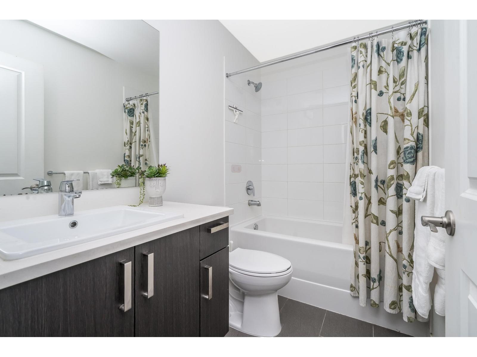 405 15835 85 Avenue, Surrey, British Columbia  V4N 6W6 - Photo 16 - R3133525