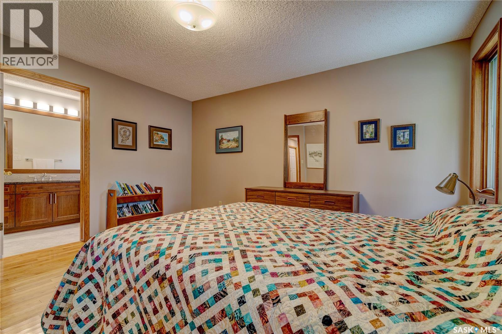 214 Par Place N, Regina, Saskatchewan  S4Y 1H3 - Photo 17 - SK038842