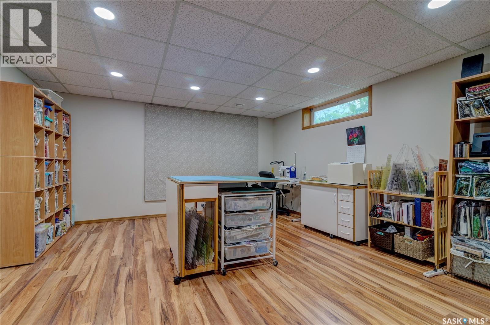 214 Par Place N, Regina, Saskatchewan  S4Y 1H3 - Photo 33 - SK038842