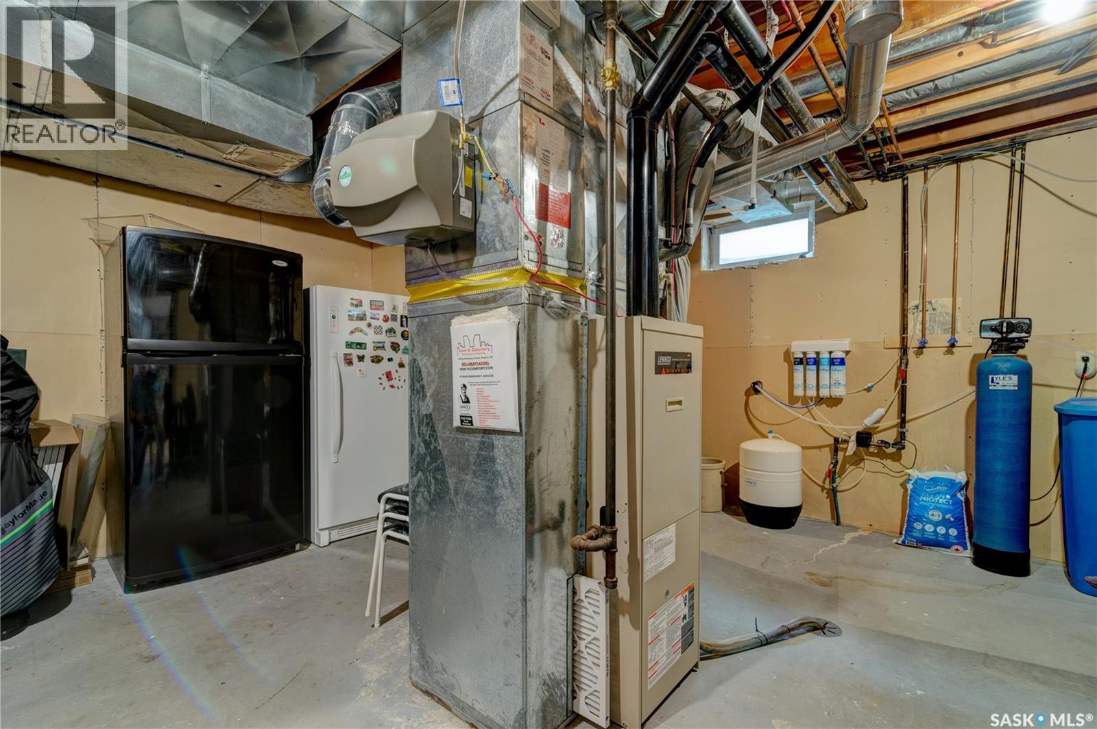 214 Par Place N, Regina, Saskatchewan  S4Y 1H3 - Photo 35 - SK038842