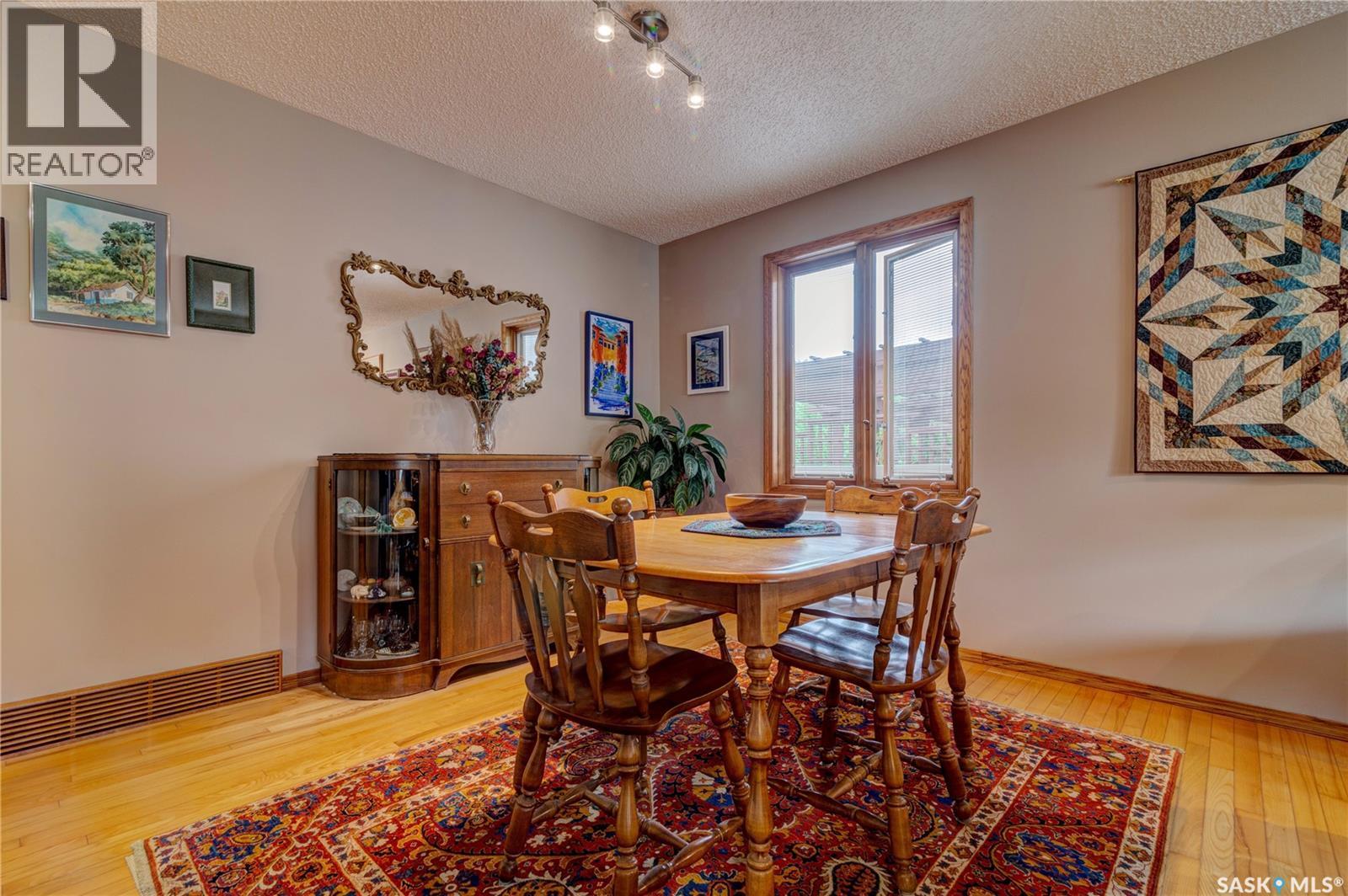 214 Par Place N, Regina, Saskatchewan  S4Y 1H3 - Photo 9 - SK038842