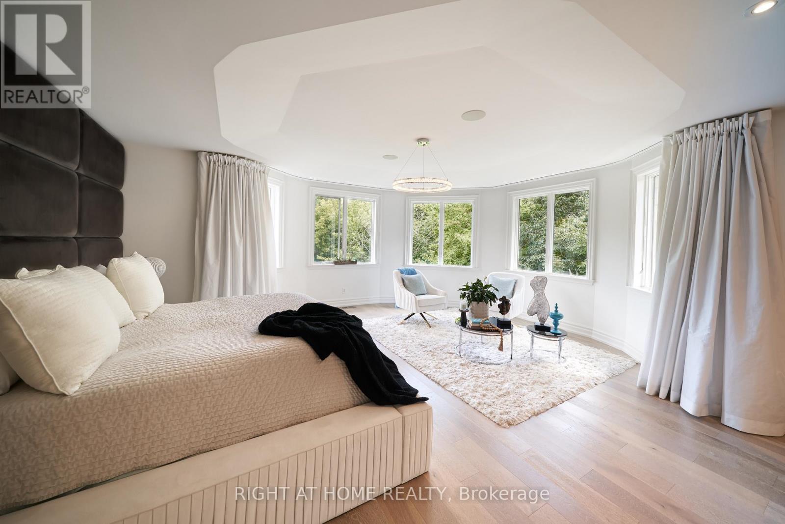1305 Royal York Road, Toronto, Ontario  M9A 5E6 - Photo 27 - W13422460