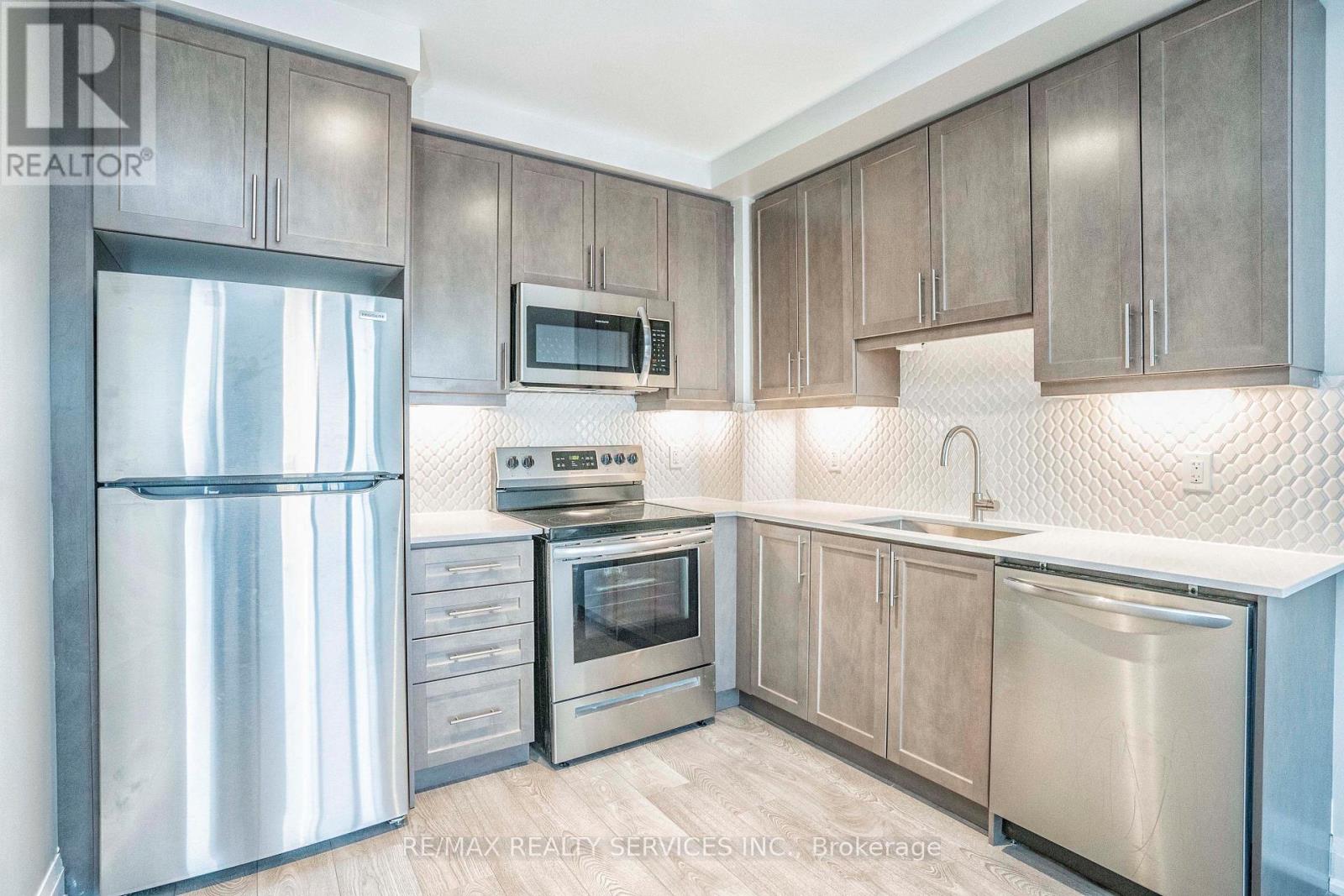 2202 - 15 Lynch Street, Brampton, Ontario  L6W 2Z8 - Photo 11 - W13422464