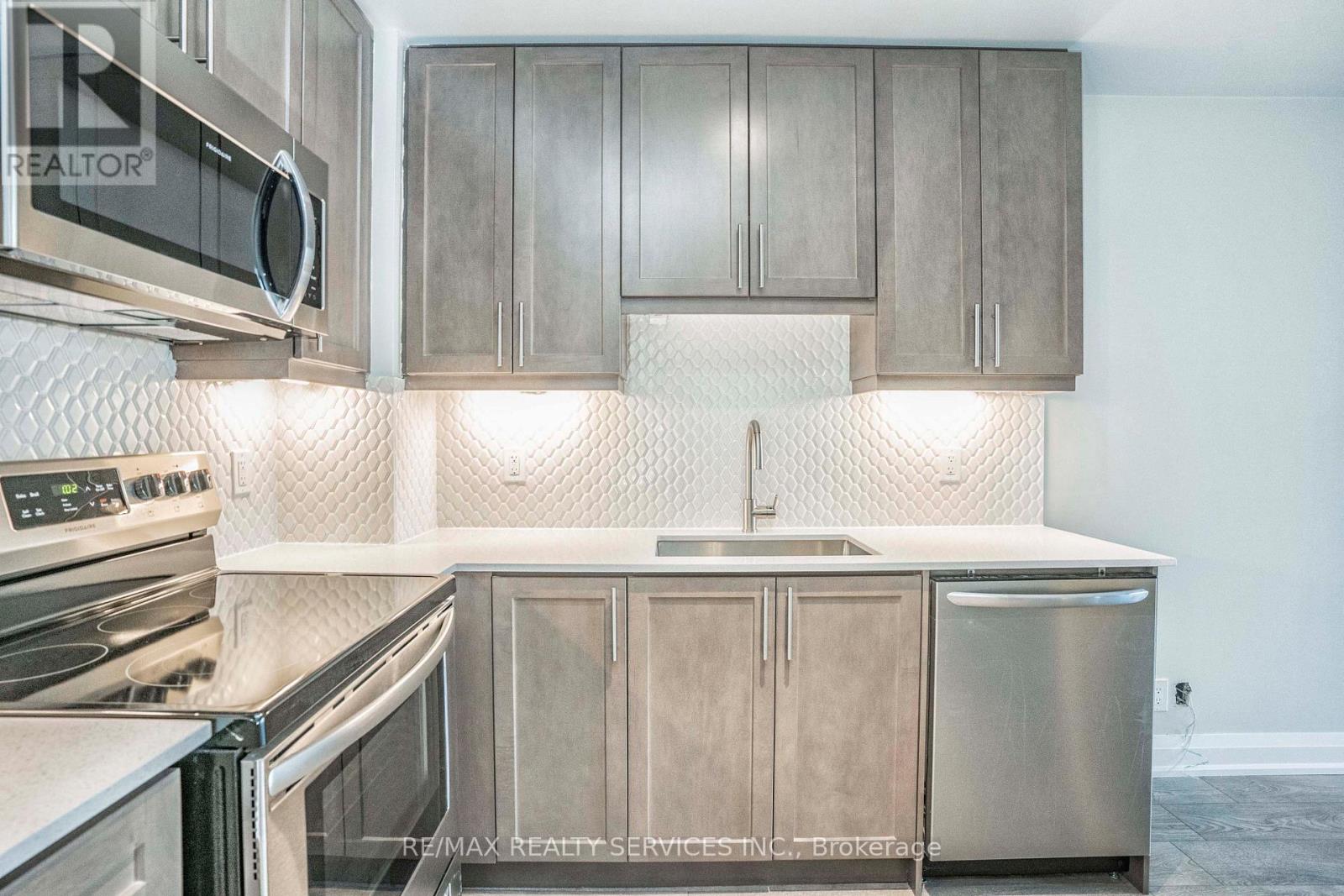 2202 - 15 Lynch Street, Brampton, Ontario  L6W 2Z8 - Photo 12 - W13422464