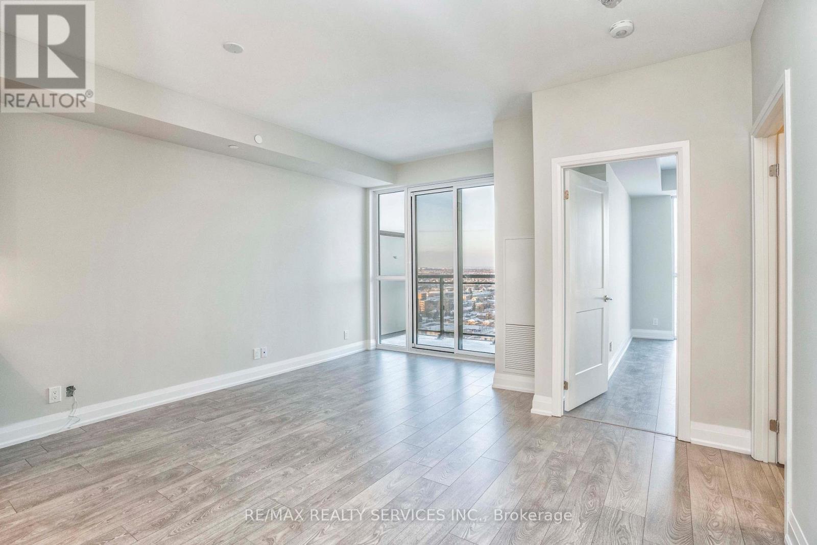 2202 - 15 Lynch Street, Brampton, Ontario  L6W 2Z8 - Photo 4 - W13422464