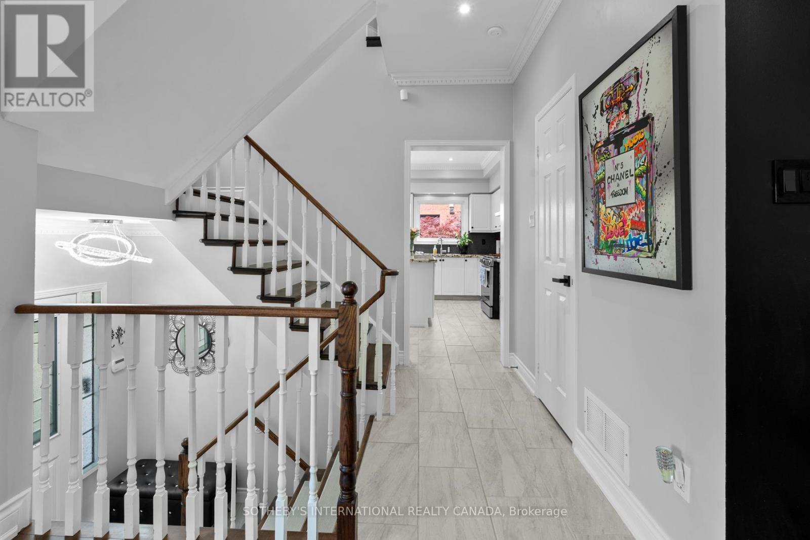 68 Harbourview Crescent, Toronto, Ontario  M8V 4B1 - Photo 15 - W13422552