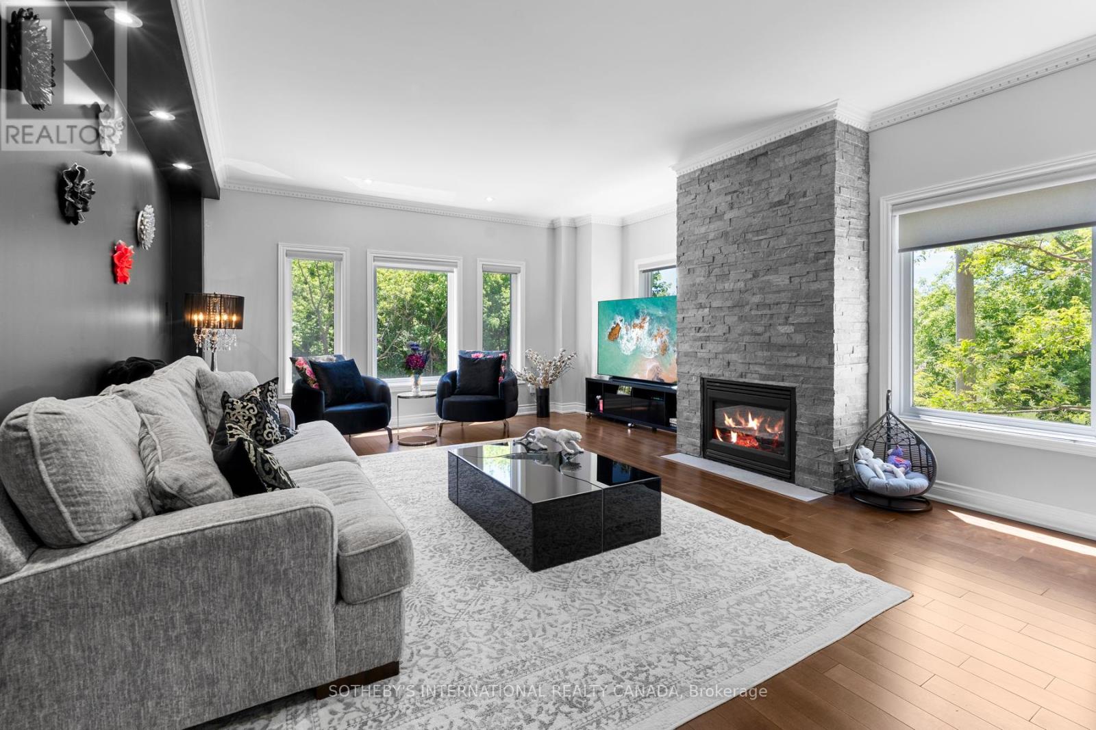 68 Harbourview Crescent, Toronto, Ontario  M8V 4B1 - Photo 7 - W13422552