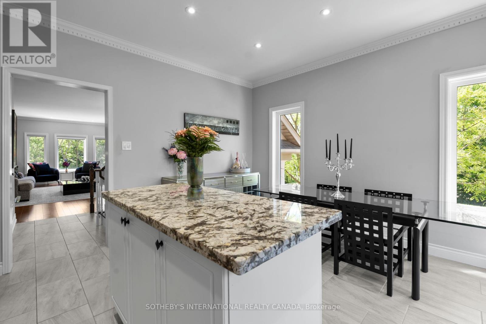 68 Harbourview Crescent, Toronto, Ontario  M8V 4B1 - Photo 8 - W13422552