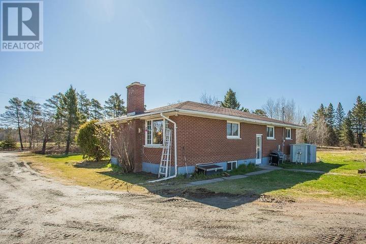 135 Jeffrey Side Rd, Bruce Mines, Ontario P0R 1C0 - Photo 26 - SM261022