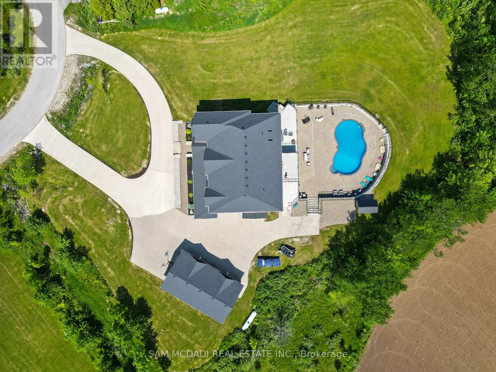 119 Ishwar Drive, Georgian Bluffs, Ontario  N0H 1S0 - Photo 30 - X13422410