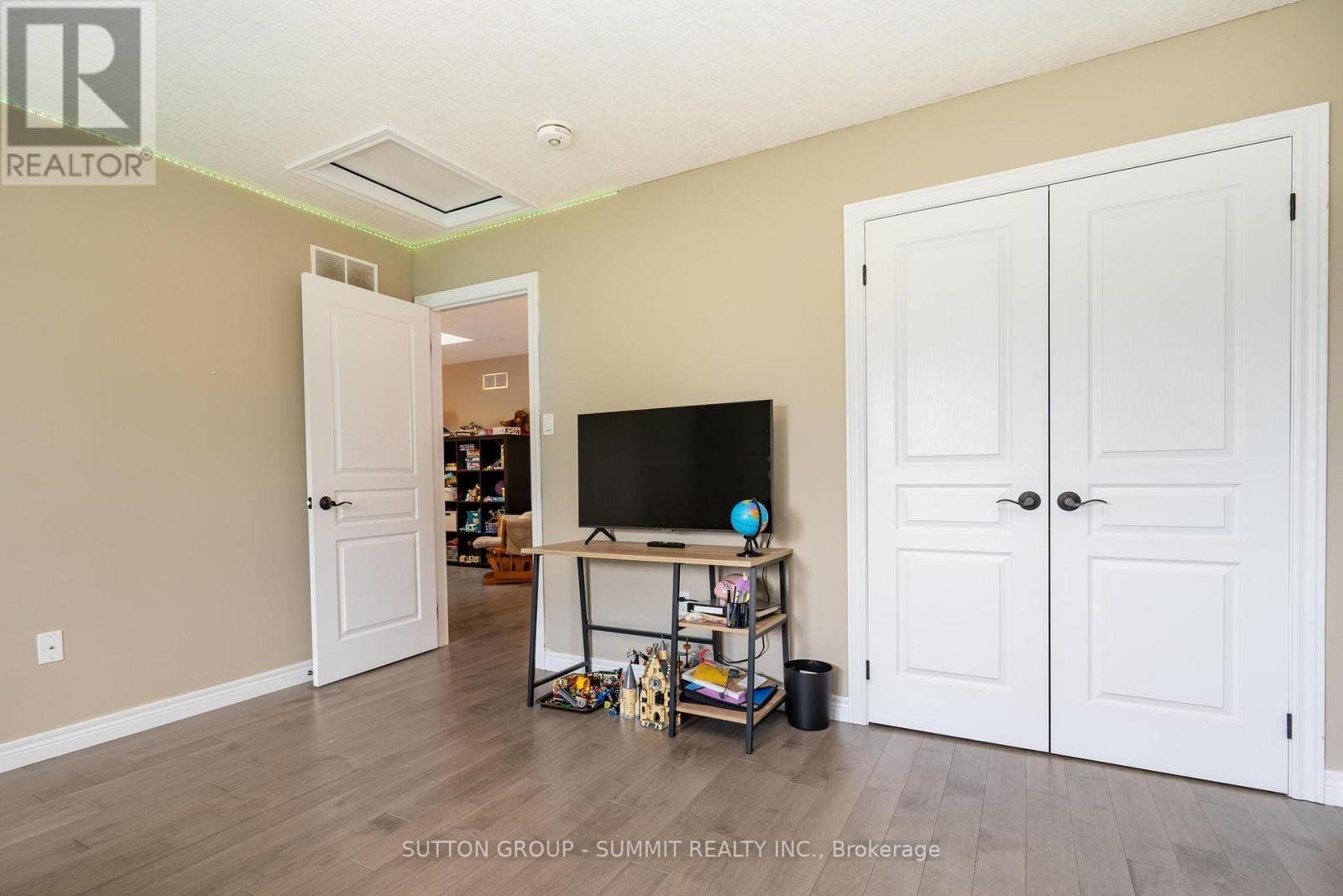 5 Reith Street, East Luther Grand Valley, Ontario  L9W 7P1 - Photo 33 - X13422536
