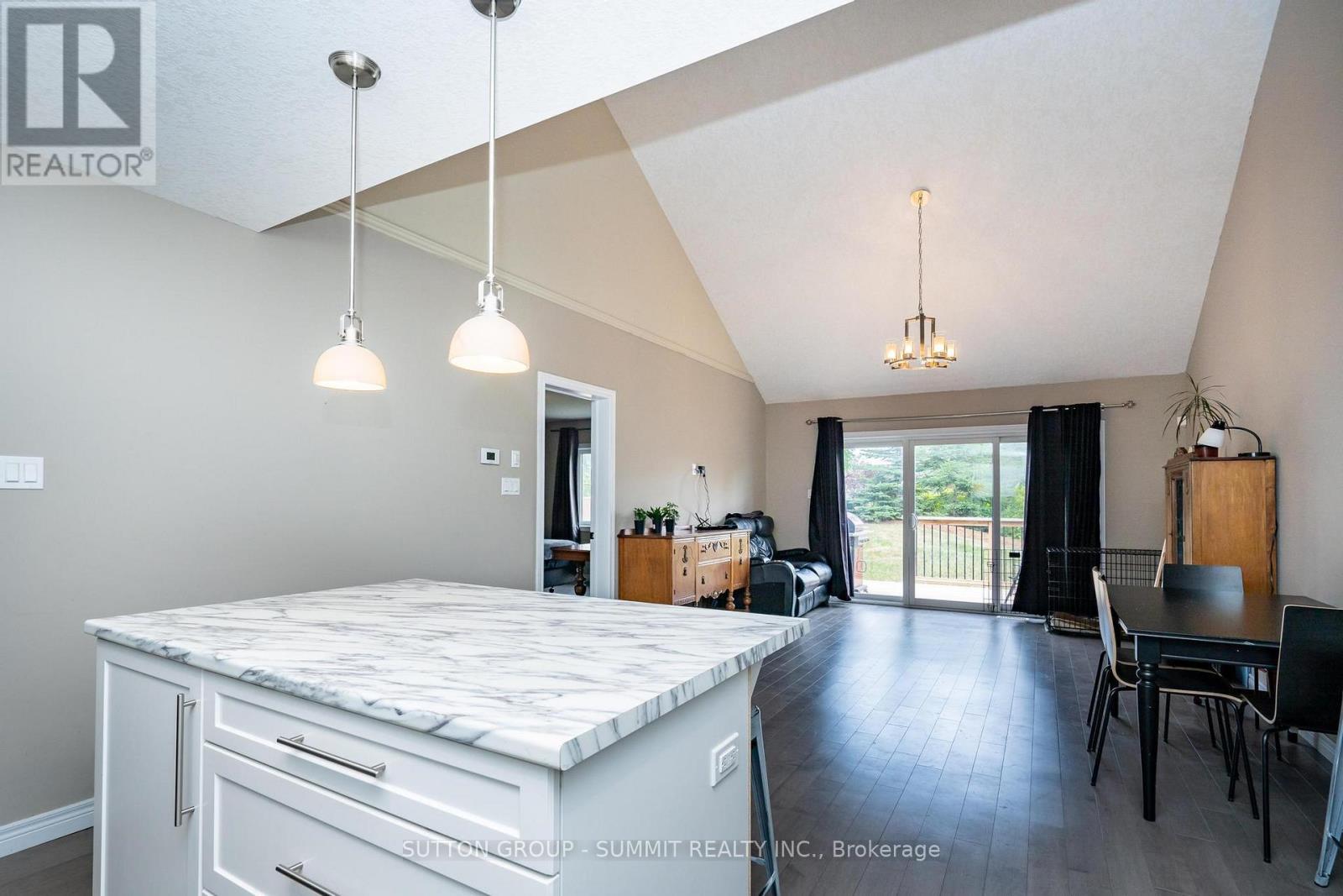 5 Reith Street, East Luther Grand Valley, Ontario  L9W 7P1 - Photo 8 - X13422536