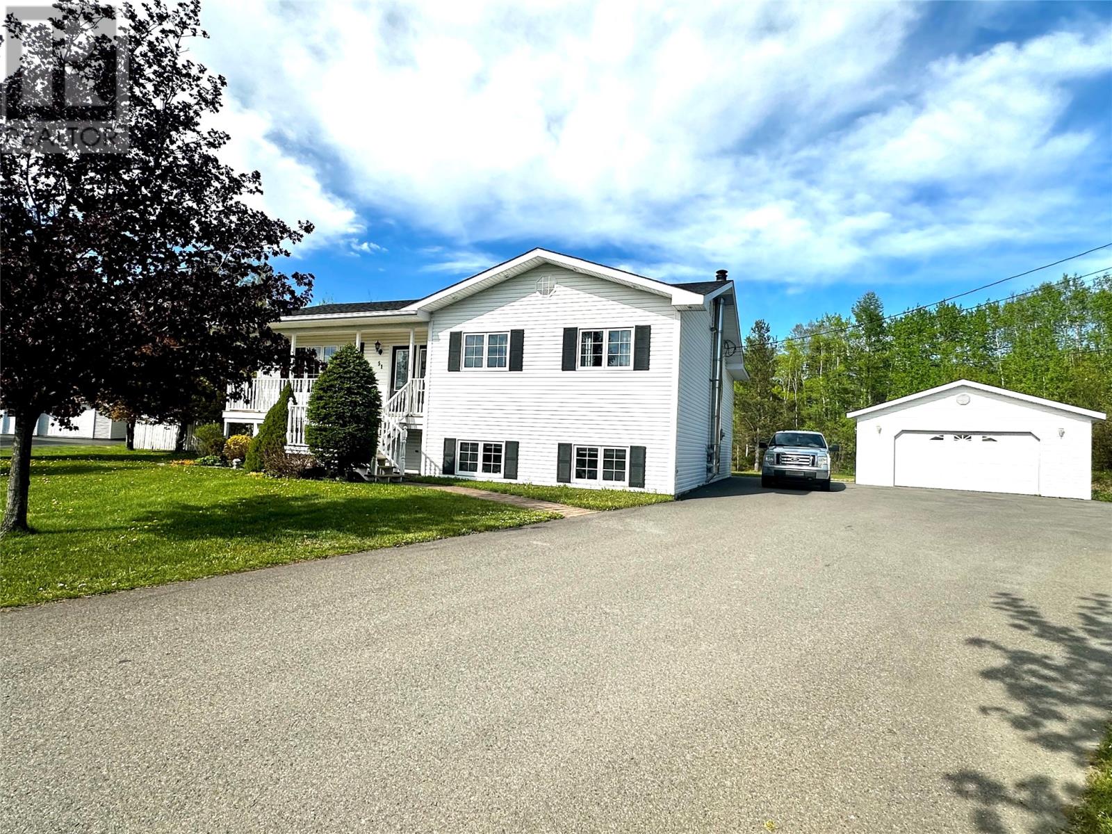 51 Snow Crescent, Grand Falls-Windsor, Newfoundland & Labrador  A2B 1C7 - Photo 3 - 1296598