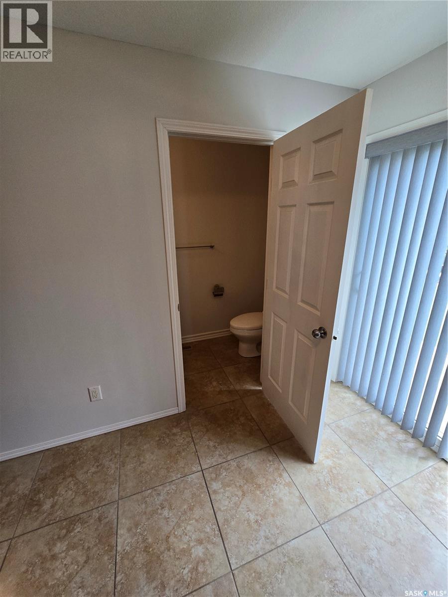 5 815 5th Street Ne, Weyburn, Saskatchewan  S4H 2K9 - Photo 23 - SK034646
