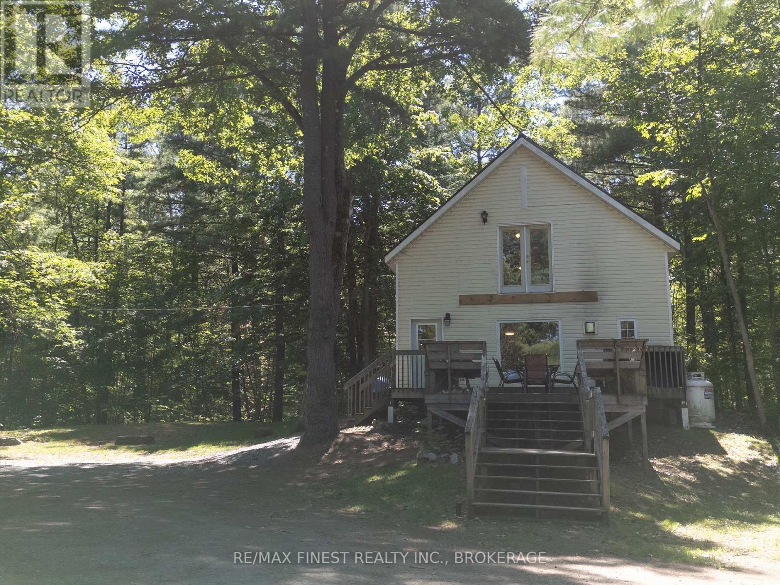 1035 COZY RIDGE LANE, Frontenac, Ontario