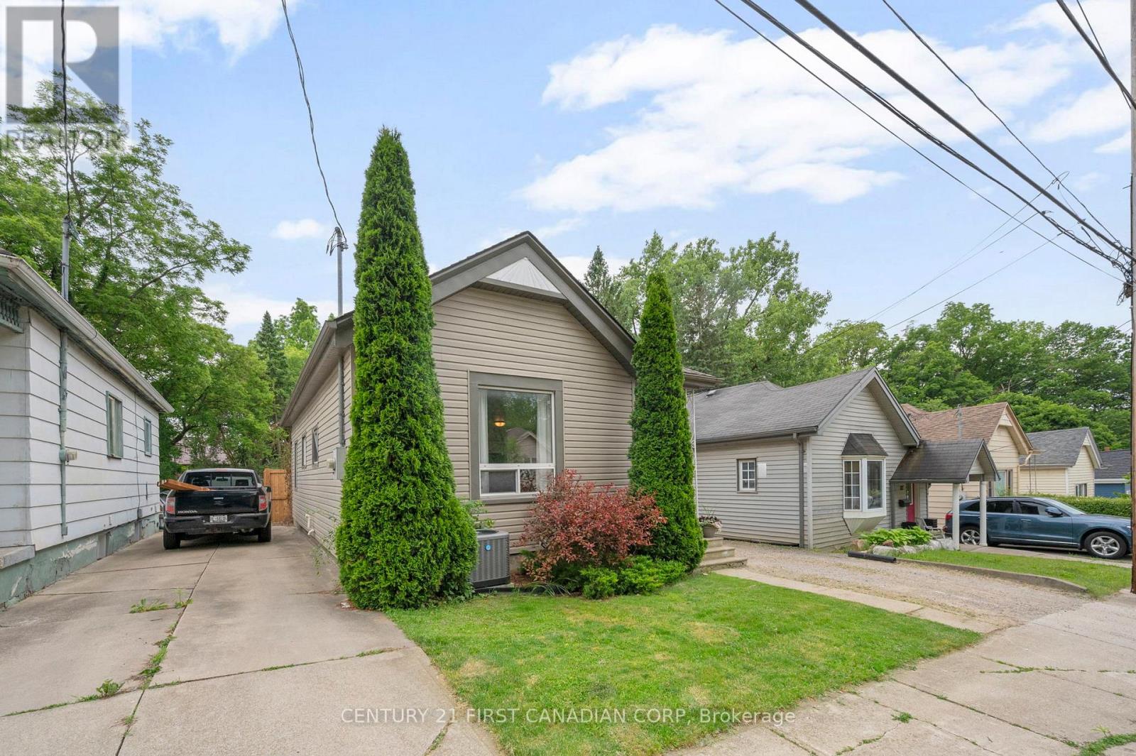 29 Weston Street, London South, Ontario  N6C 1R2 - Photo 2 - X13422650