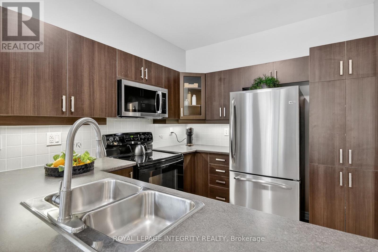A - 84 Stonehaven Drive, Ottawa, Ontario  K2M 2Y2 - Photo 12 - X13422572