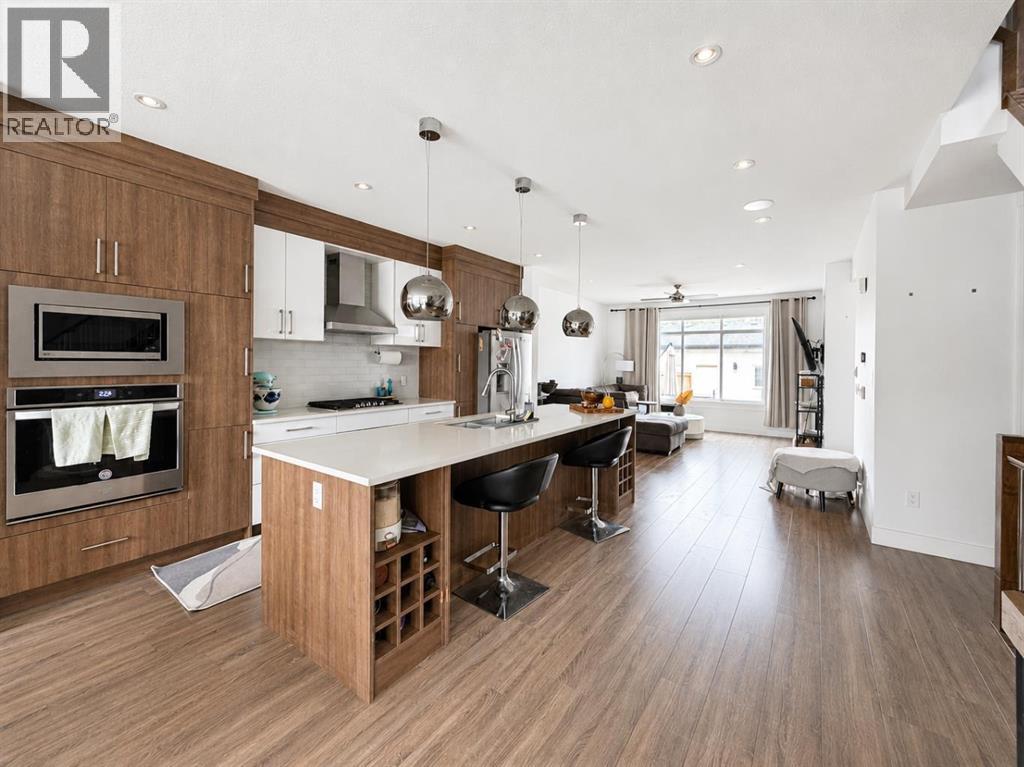 4347 72 Street NW, Calgary, Alberta  T3B 2L1 - Photo 6 - A2312085