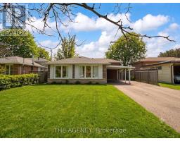 54 MANORGLEN CRESCENT, Toronto, Ontario