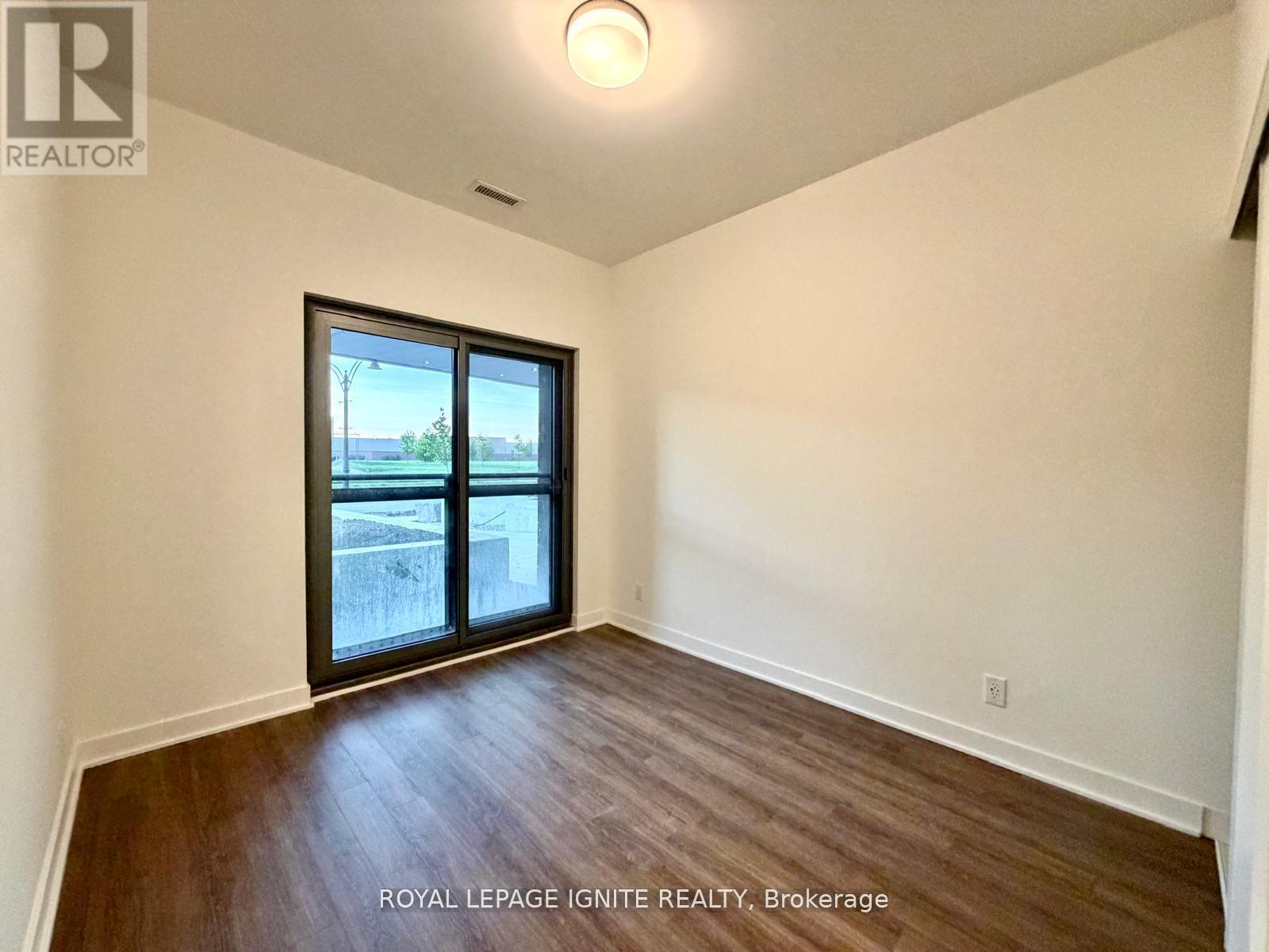 113 - 51 Clarington Boulevard, Clarington, Ontario L1C 7J8 - Photo 11 - E13422684