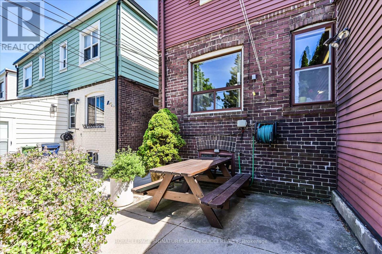 90 Glebeholme Boulevard, Toronto, Ontario  M4J 1S5 - Photo 25 - E13422750