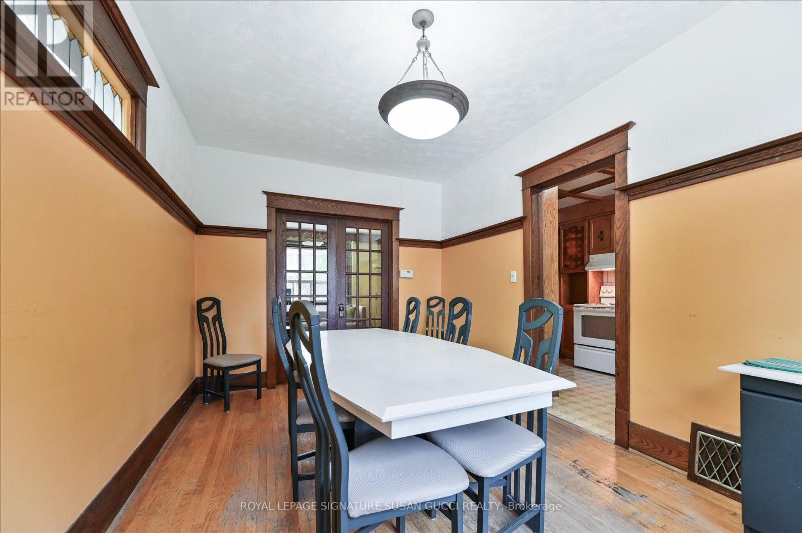 90 Glebeholme Boulevard, Toronto, Ontario  M4J 1S5 - Photo 8 - E13422750