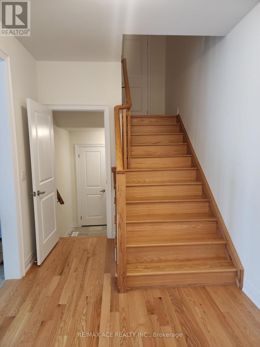 22 Rogerson Street, Clarington, Ontario  L1B 0W4 - Photo 5 - E13422842