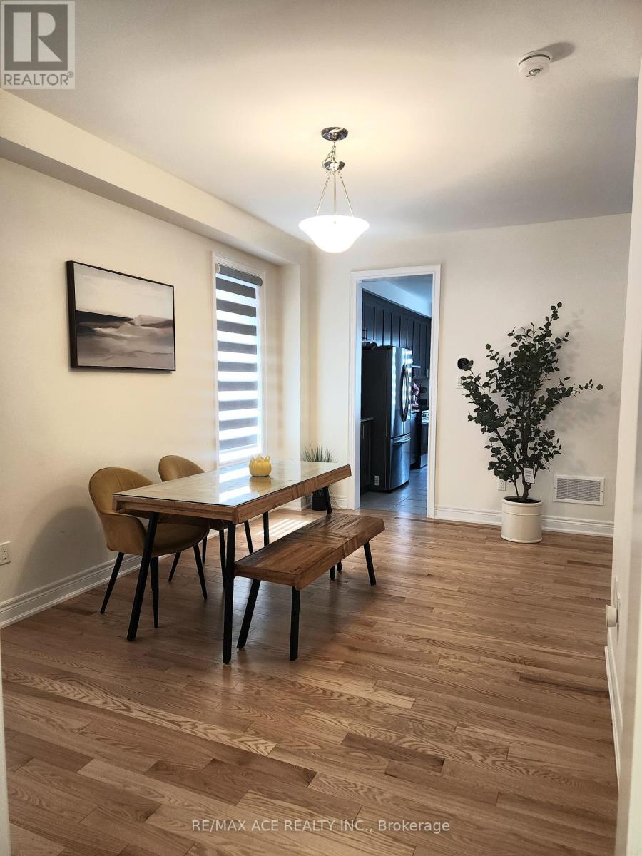 22 Rogerson Street, Clarington, Ontario  L1B 0W4 - Photo 6 - E13422842