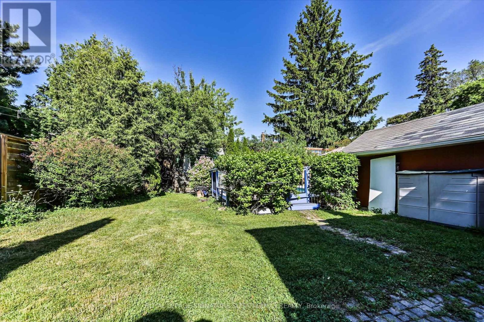 33 Plaxton Drive, Toronto, Ontario  M4B 2P6 - Photo 29 - E13422846