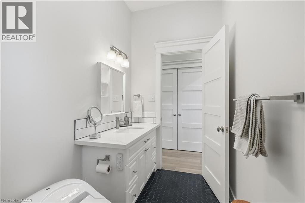 550 James Street N, Hamilton, Ontario  L8L 1J5 - Photo 13 - 40838339