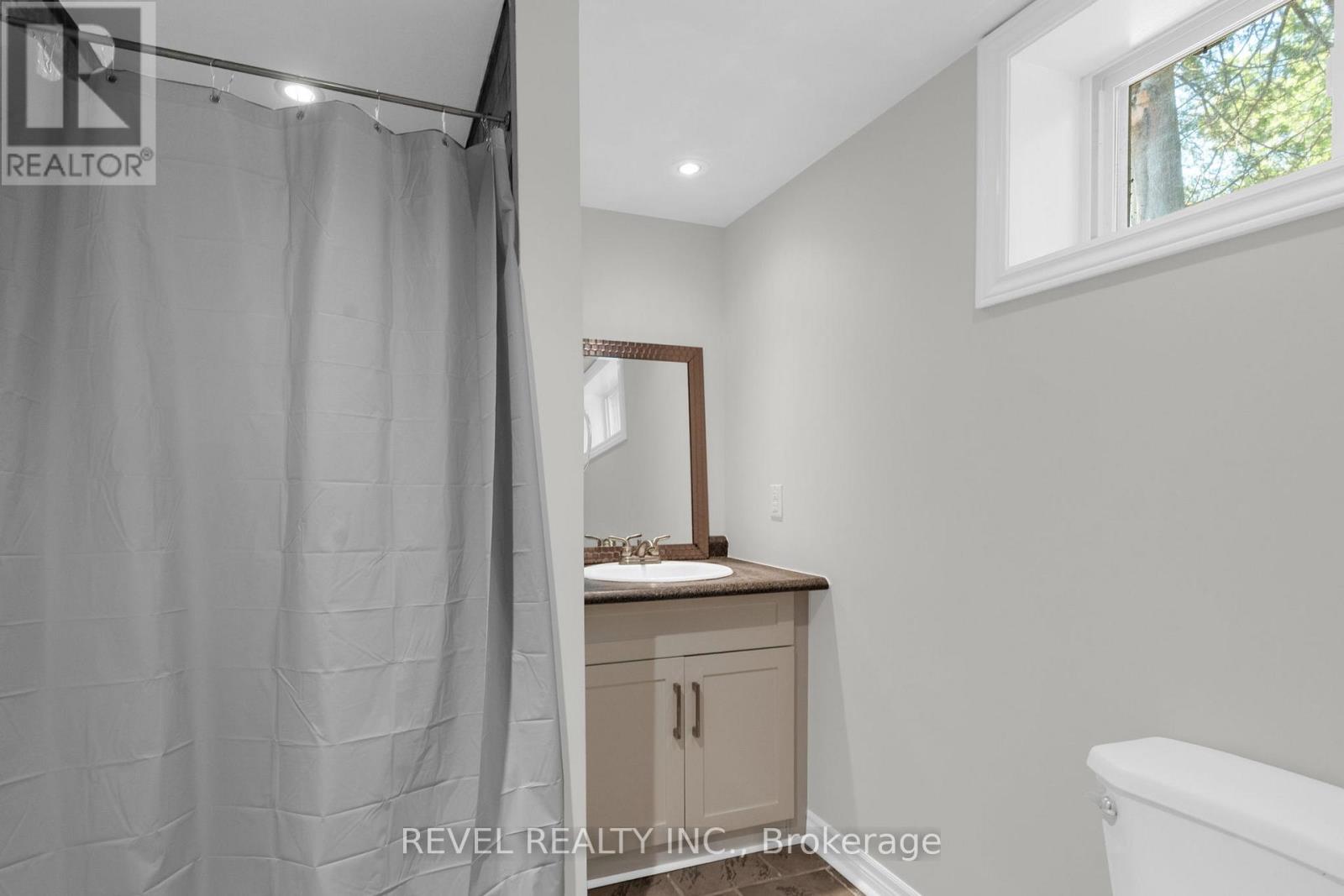3964 Grove Place, Innisfil, Ontario  L9S 2S7 - Photo 25 - N13422600