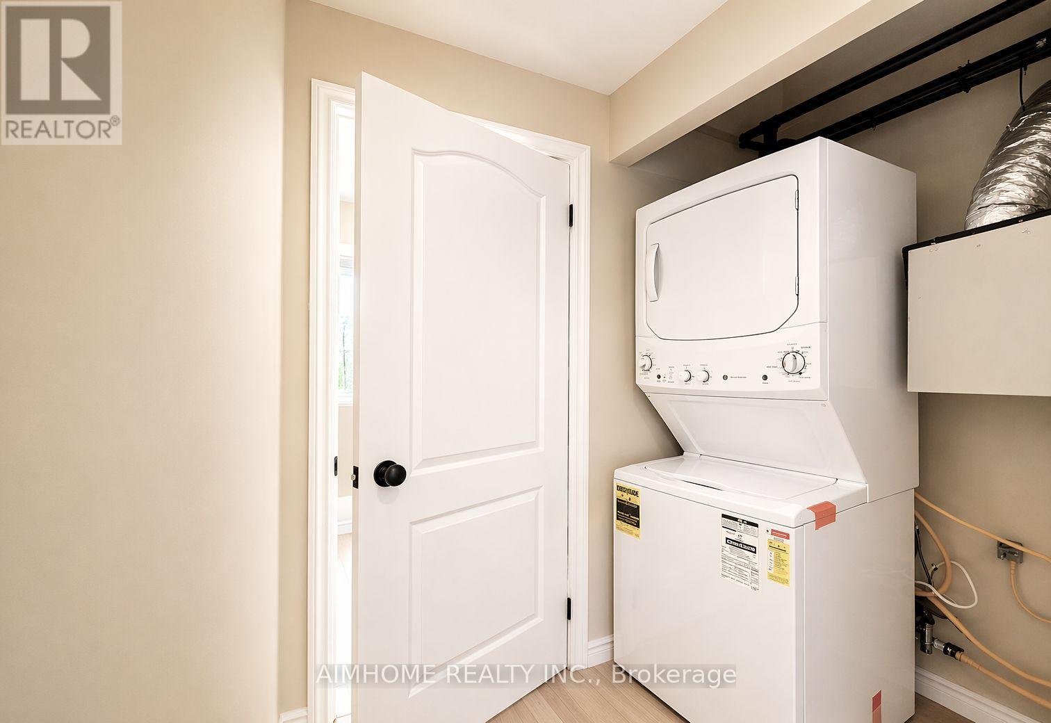 2 - 15 Waddington Crescent, Toronto, Ontario M2J 2Z9 - Photo 14 - C12998404