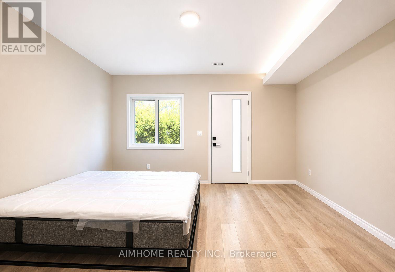 2 - 15 Waddington Crescent, Toronto, Ontario M2J 2Z9 - Photo 11 - C12998404