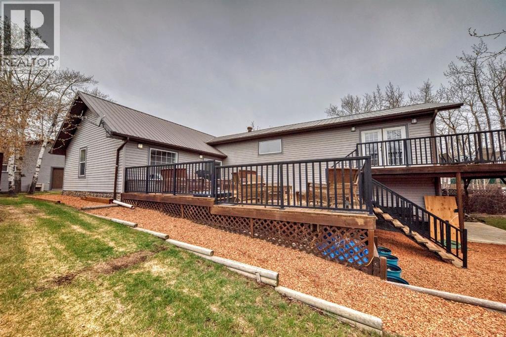 63 Sands Street, Rochon Sands, Alberta  T0C 3B0 - Photo 2 - A2286845