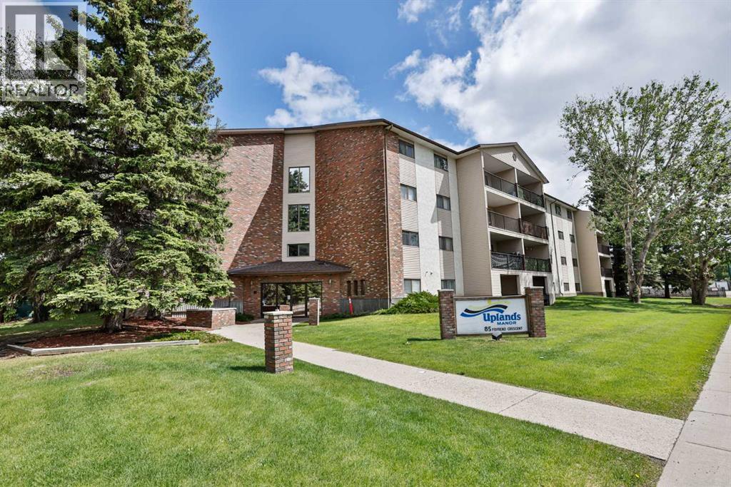 308, 85 Foxbend Crescent N, Lethbridge, Alberta  T1H 5T4 - Photo 1 - A2318038