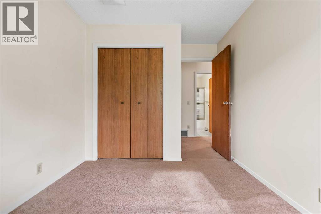 9, 3200 60 Street Ne, Calgary, Alberta  T1Y 4K8 - Photo 23 - A2316858