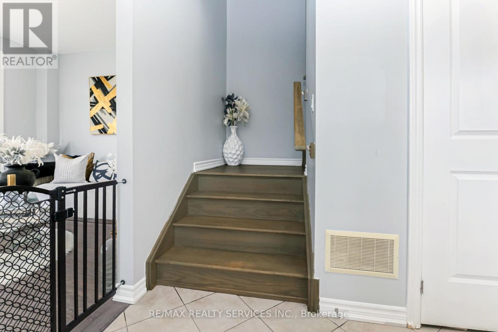 366 Remembrance Road, Brampton, Ontario  L7A 0C3 - Photo 28 - W13422664