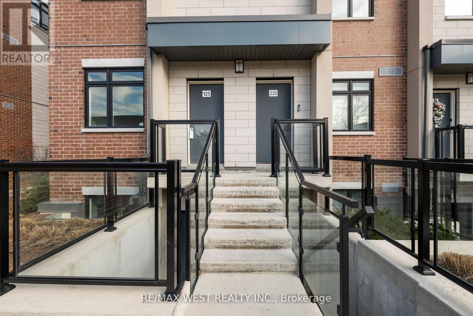 1062 Douglas Mccurdy Common, Mississauga, Ontario L5G 0C6 - Photo 31 - W13422734