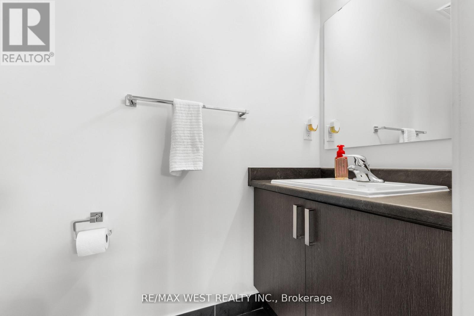 1062 Douglas Mccurdy Common, Mississauga, Ontario L5G 0C6 - Photo 9 - W13422734