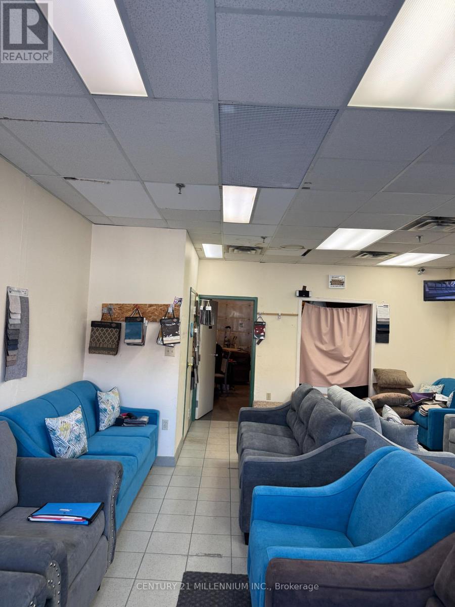 9 - 42 Regan Road, Brampton, Ontario  L7A 1B4 - Photo 8 - W13422798
