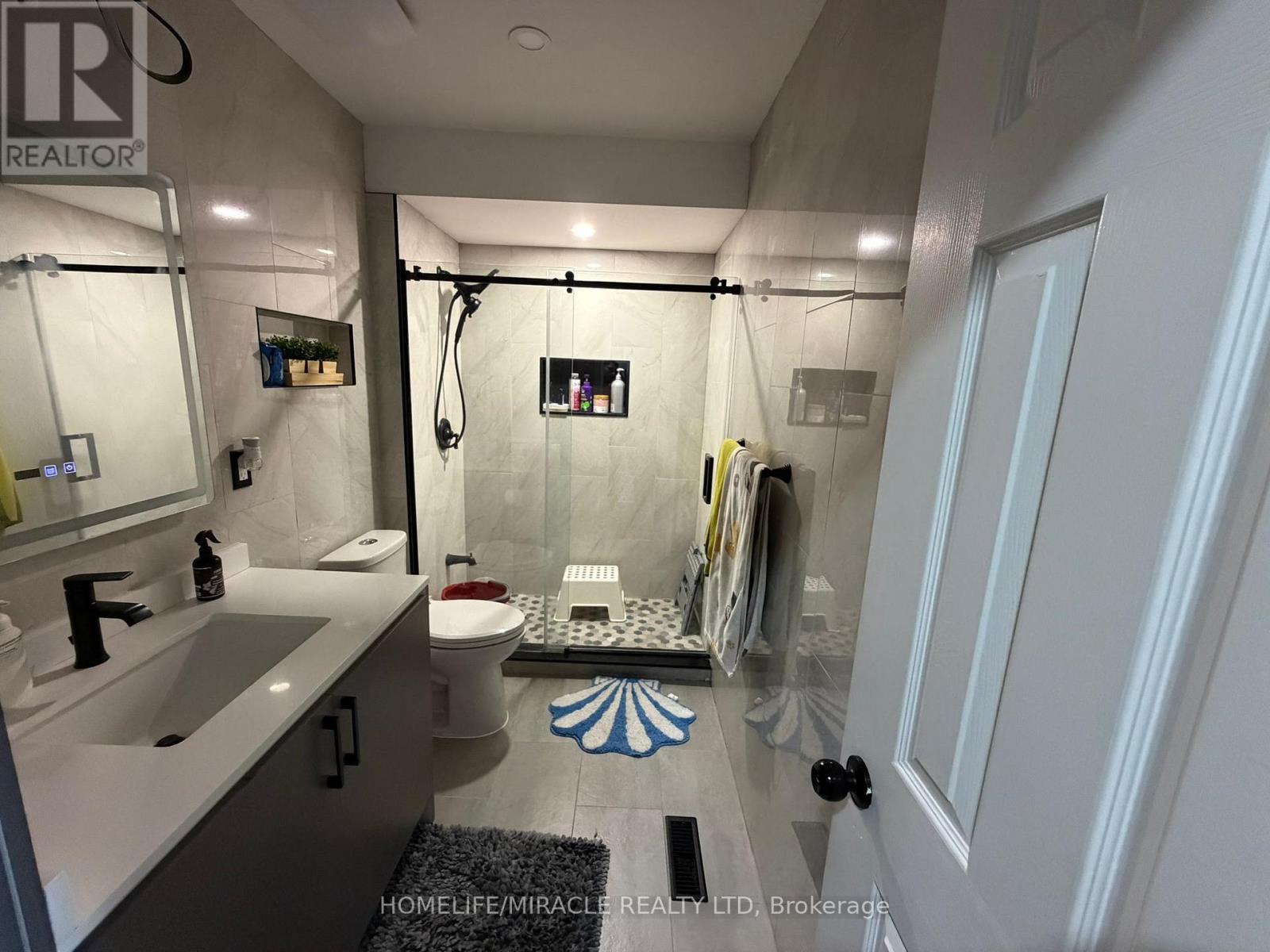 7549 Doverwood Drive, Mississauga, Ontario  L5N 8J3 - Photo 22 - W13422834
