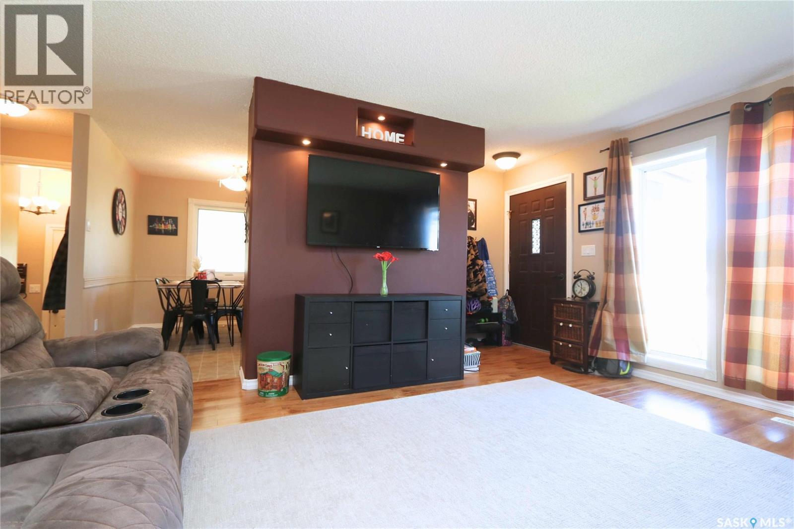 185 Mcburney Drive, Yorkton, Saskatchewan S3N 3N1 - Photo 10 - SK038686