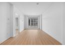 238 Leon Avenue Unit# 1503, Kelowna, BC V1Y 6H9