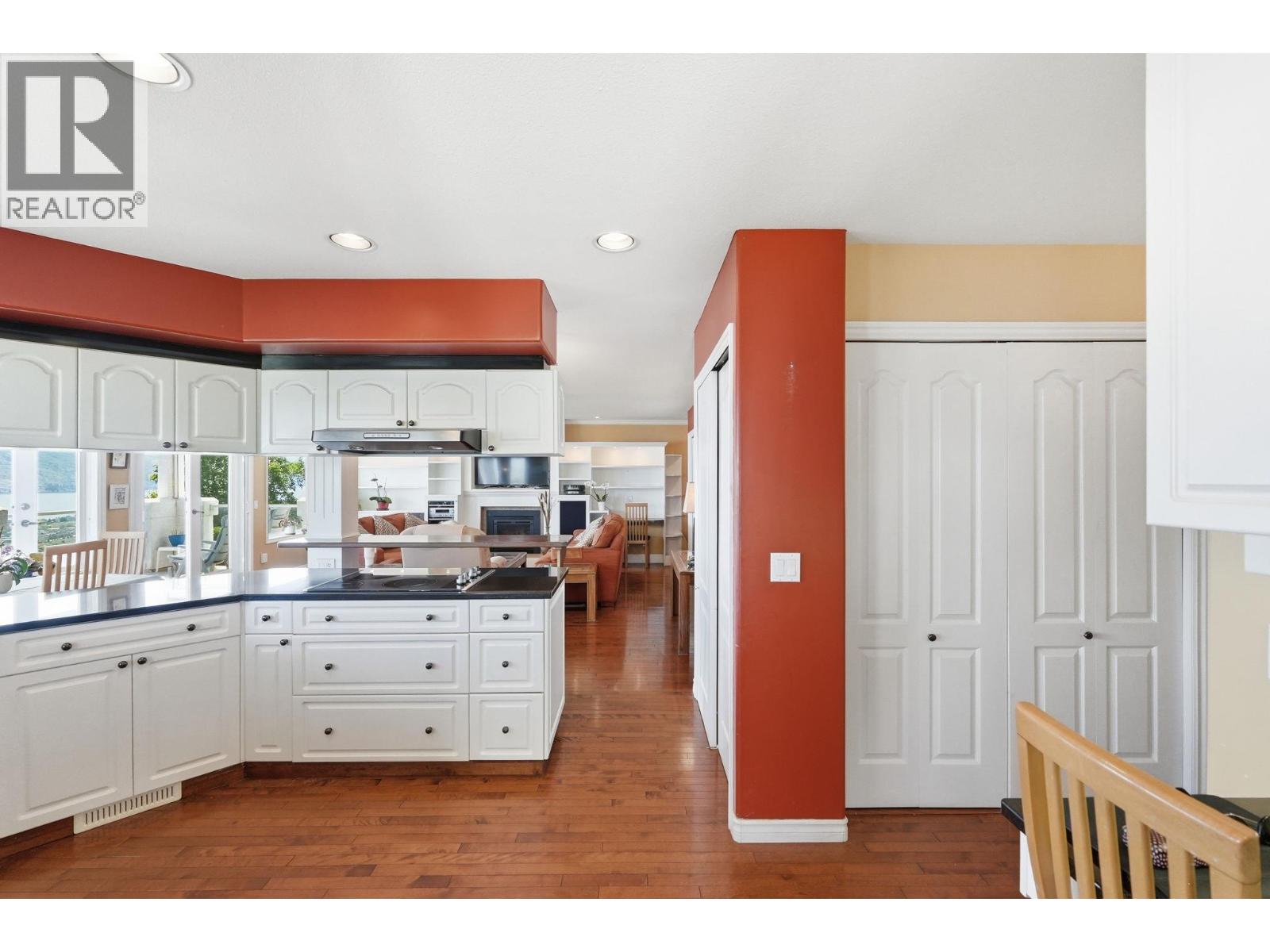 1277 Menu Road, West Kelowna, British Columbia  V1Z 2J6 - Photo 11 - 10390657
