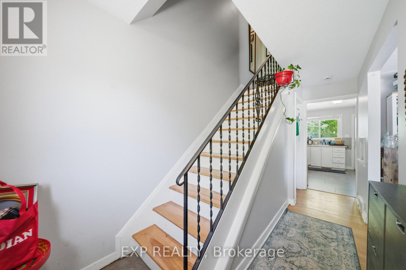 649 Westview Avenue, Ottawa, Ontario K1Z 6E3 - Photo 12 - X13422934